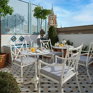 ***** Hotel Triana House España
